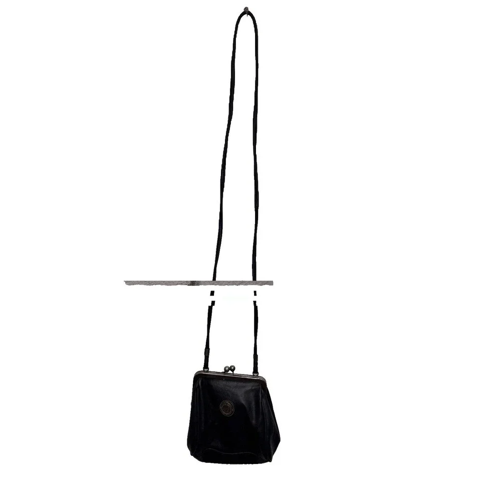 Bag Bazaar 90s Black Leather Purse Kiss Lock Shoulder Strap Vintage Logo